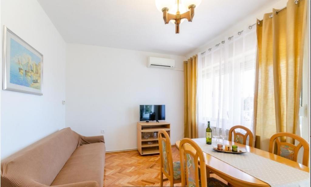 Apartments Tatjana Crikvenica Zewnętrze zdjęcie