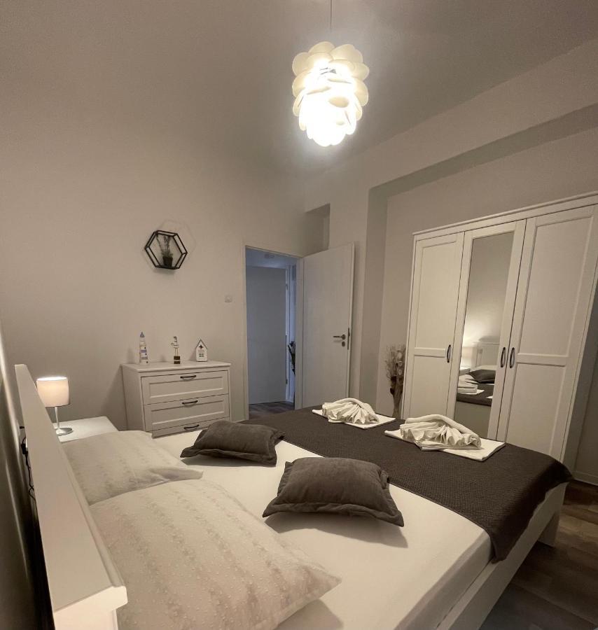 Apartments Tatjana Crikvenica Zewnętrze zdjęcie